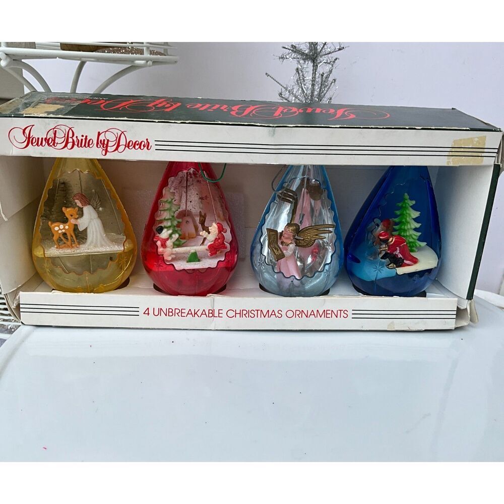 Vintage Jewelbrite Teardrop Christmas ornaments 1960's Diorama original box